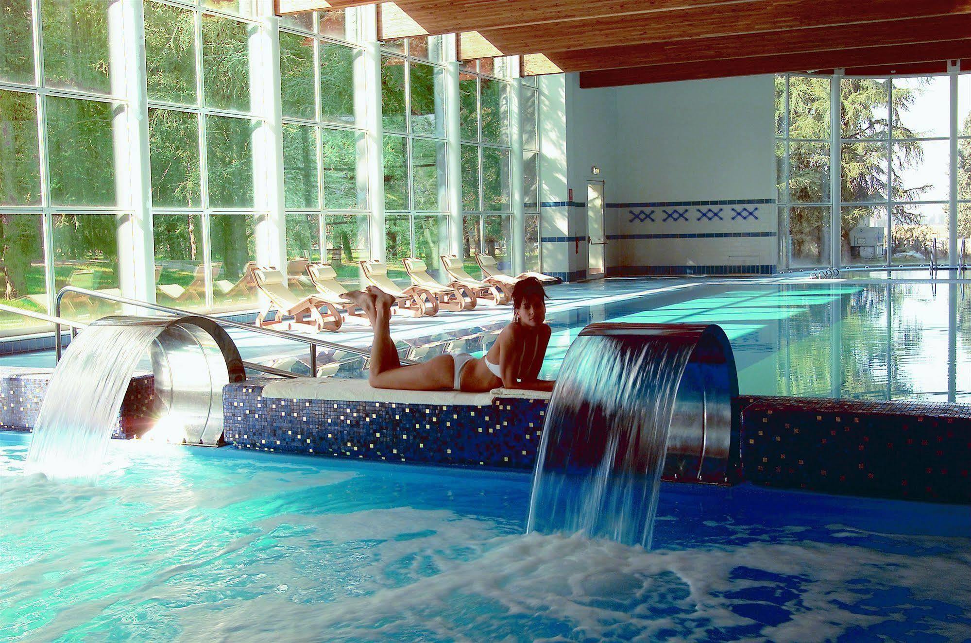 Hotel Terme Monticelli Terme Exterior photo